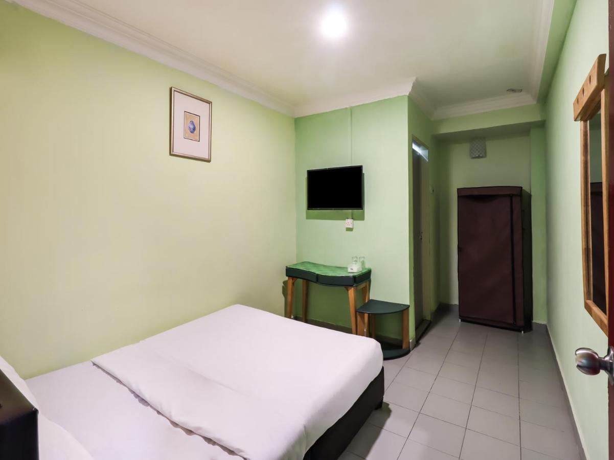 Oyo 89584 Hotel Sahara Kuala Kubu Bharu Eksteriør billede